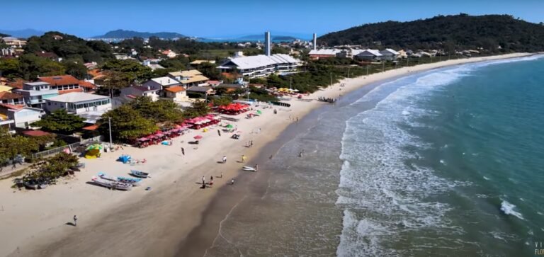 lagoinha-da-pontas-das-canas-florianopolis-santa-catarina-brazil